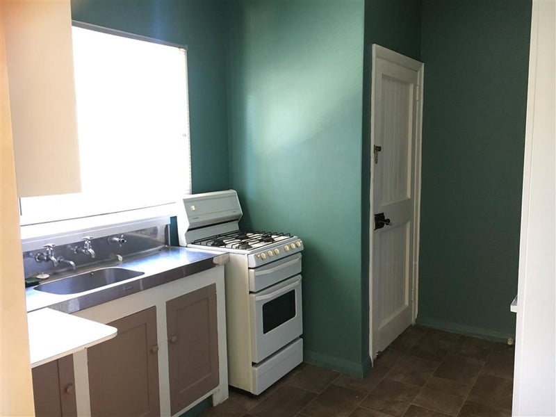 27 Beaumont Avenue, Alicetown, Lower Hutt - Carousel 2