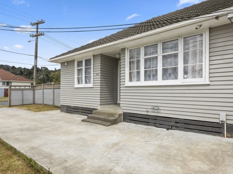 308 George Street, Stokes Valley, Lower Hutt - Carousel 11