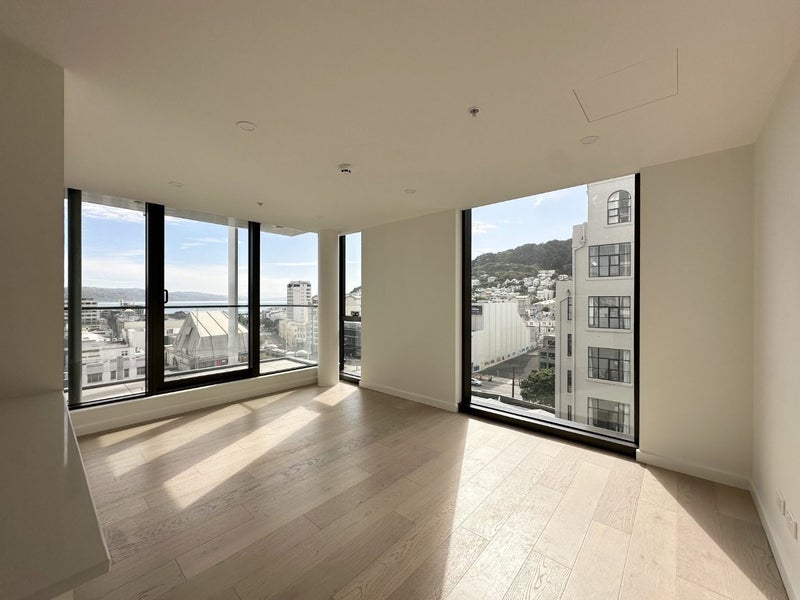 703/10A Alpha Street, Te Aro, Wellington - Carousel 2