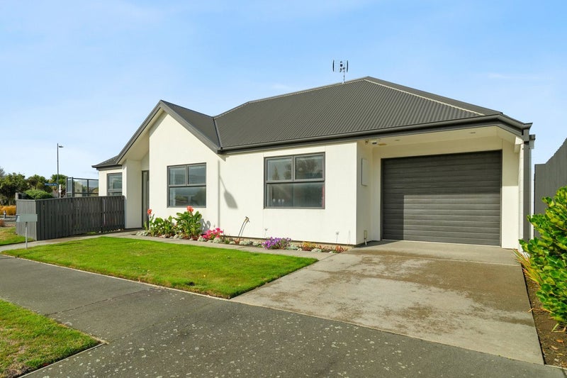 52 Sioux Avenue, Wigram, Christchurch - Carousel 1