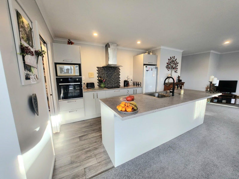 11E Kingslea Street, Holmes Hill, Oamaru - Carousel 2