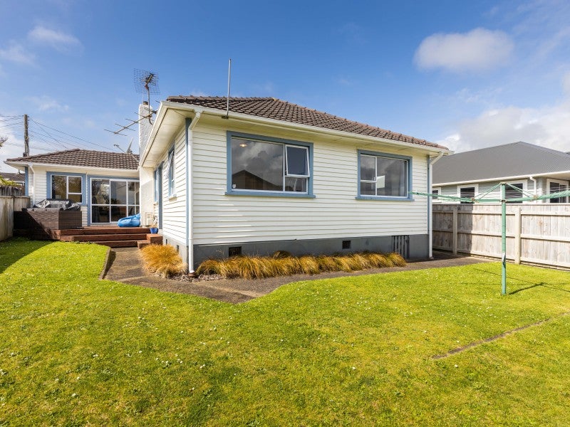 34 Lismore Street, Strandon, New Plymouth - Carousel 1