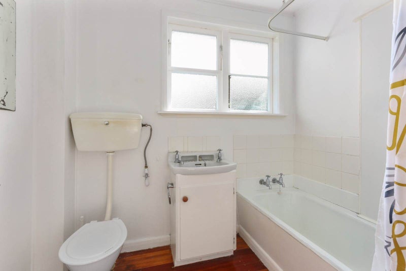 33 Captain Scott Road, Glen Eden, Auckland - Carousel 7