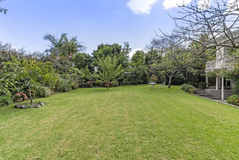 3 Chamberlain Street, Grey Lynn, Auckland - Carousel 2