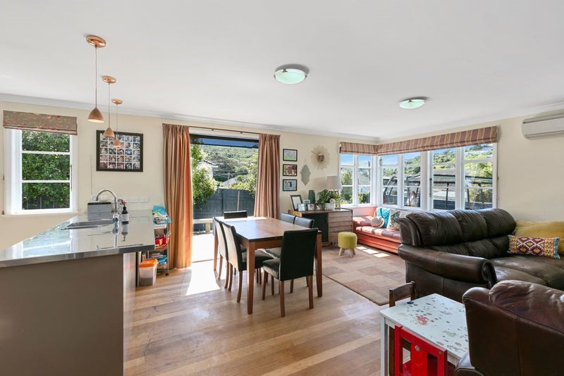 12 Bannister Avenue, Johnsonville, Wellington - Carousel 1