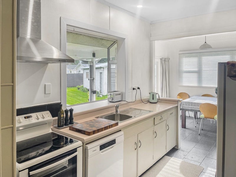 186 Fox Street, Whataupoko, Gisborne - Carousel 2