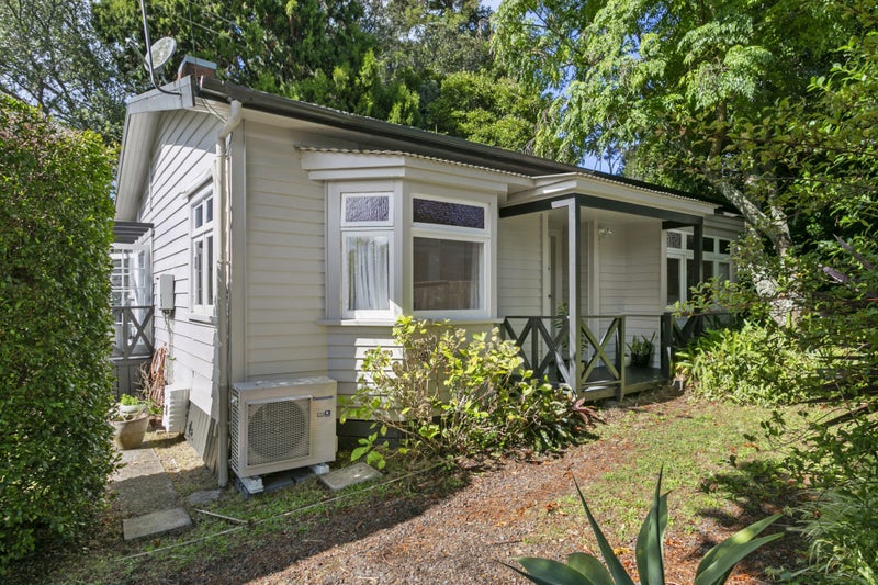 110A Atkinson Road, Titirangi, Auckland - Carousel 1