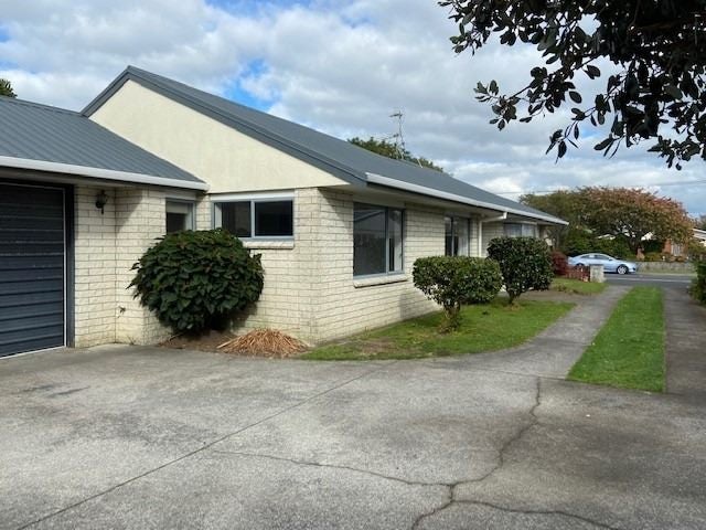 163 Carrington Street, Lower Vogeltown, New Plymouth - Carousel 2
