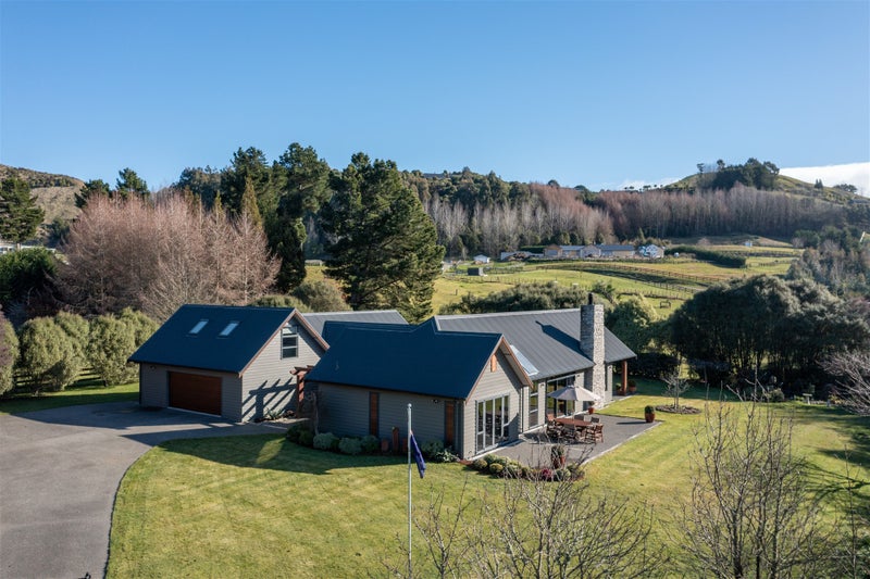 3 Chestnut Grove, Acacia Bay, Taupō - Carousel 25