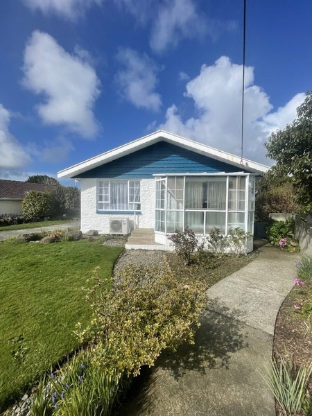 11 Vernon Street, Kingswell, Invercargill - Carousel 1