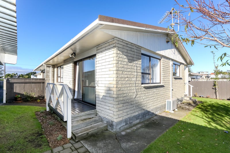 82D Ngamotu Road, Spotswood, New Plymouth - Carousel 1