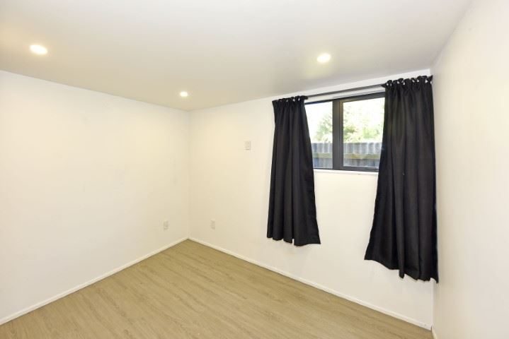 6 Curletts Road, Sockburn, Christchurch - Carousel 21