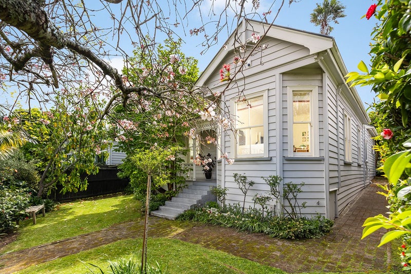 219 Balmoral Road, Mount Eden, Auckland - Carousel 1