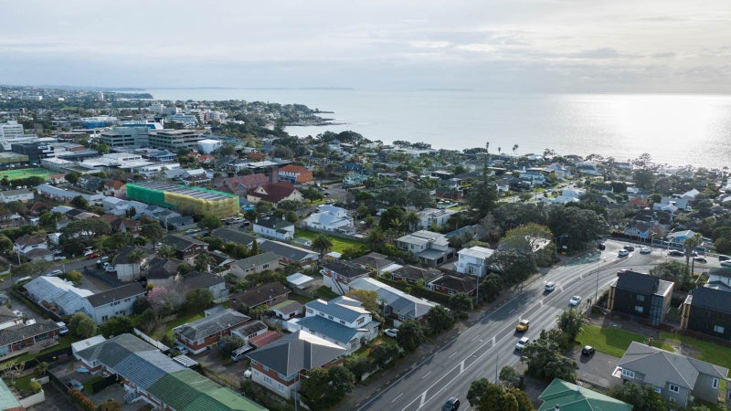 7 Esmonde Road, Takapuna, Auckland - Carousel 5