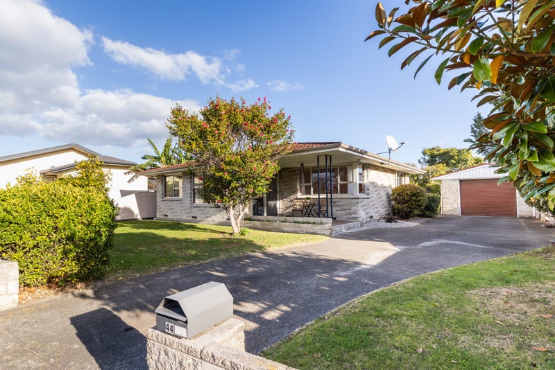 44 Alpers Terrace, Marewa, Napier - Carousel 1