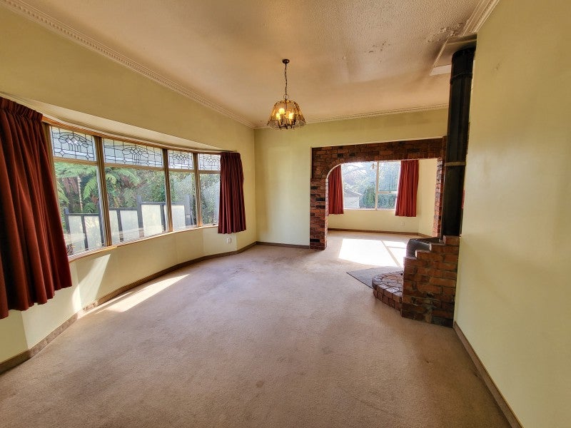 8 Seddon Street, Kumara, Greymouth - Carousel 2