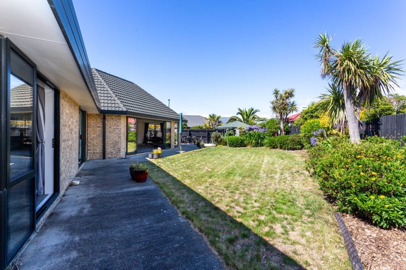 9 Evenwood Place, Waimairi Beach, Christchurch - Carousel 20