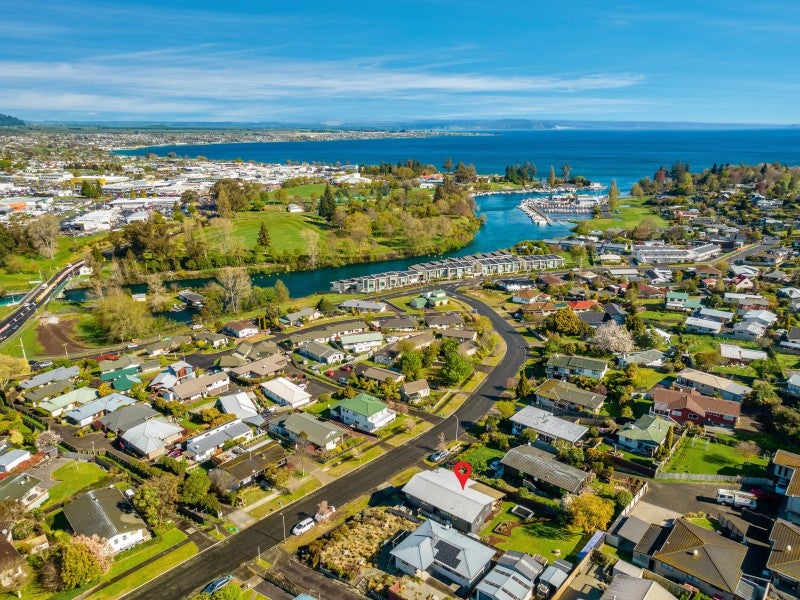 32 Woodward Street, Nukuhau, Taupo - Carousel 1