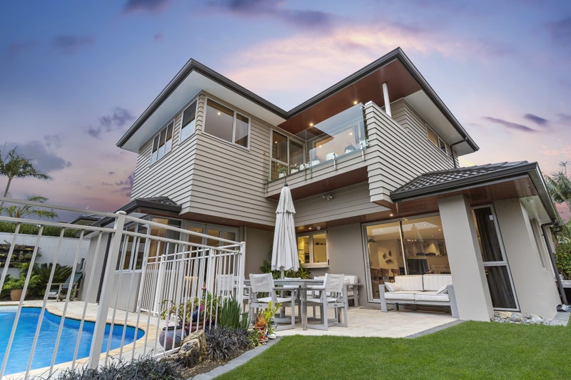 49 Loloma Drive, Half Moon Bay, Auckland - Carousel 2