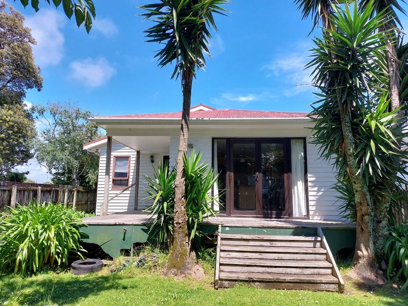 29 Paynters Avenue, Strandon, New Plymouth - Carousel 2