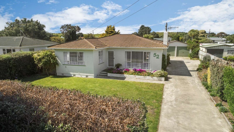 52 Thatcher Street, Castlecliff, Whanganui - Carousel 1