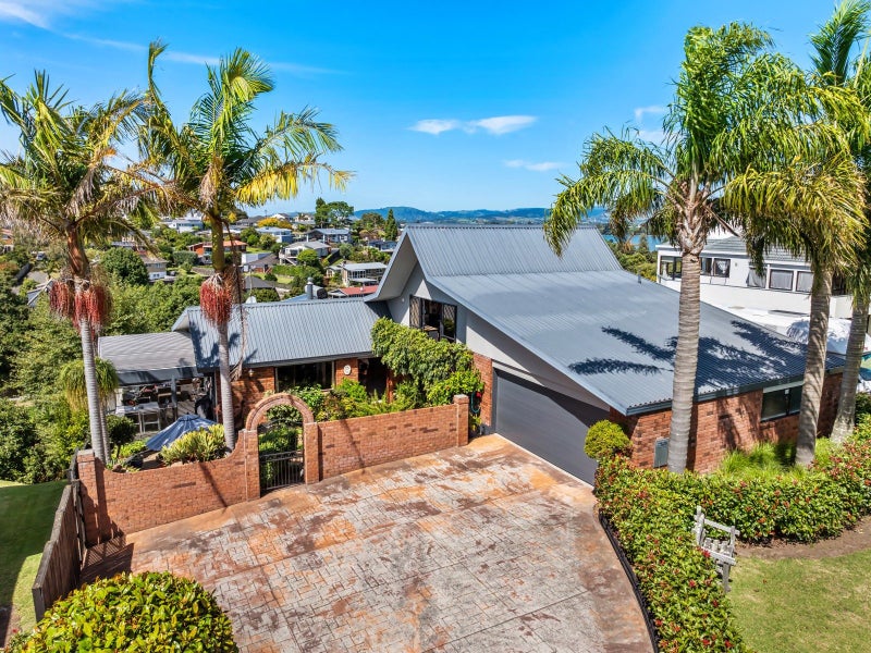 51 Hillcrest Road, Otumoetai, Tauranga - Carousel 1