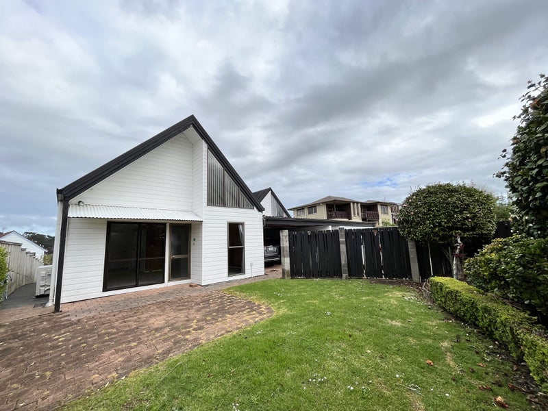 8A Himalaya Crescent, Lynfield, Auckland - Carousel 17