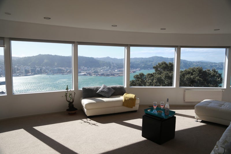 8 Roseneath Terrace, Roseneath, Wellington - Carousel 2
