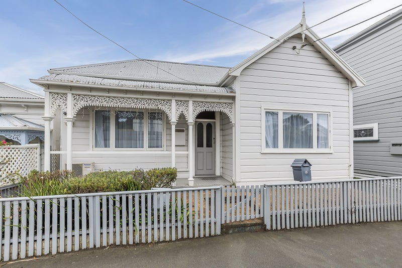 32 Hall Street, Newtown, Wellington - Carousel 1