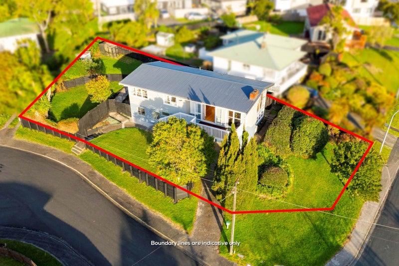 122 Vodanovich Road, Te Atatu South, Auckland - Carousel 2