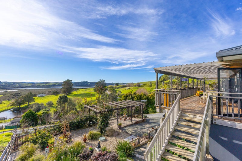 16 Bennett Street, Port Albert, Wellsford - Carousel 1