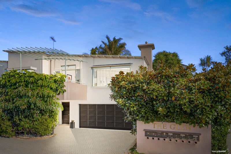 1/171 Riddell Road, Glendowie, Auckland - Carousel 2