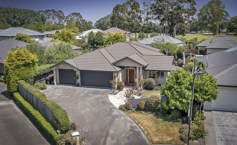 8 Dunvegan Place, Harewood, Christchurch - Carousel 1
