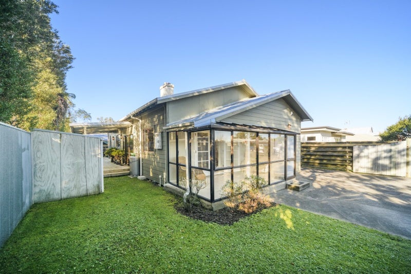 558 Ferguson Street, Terrace End, Palmerston North - Carousel 1