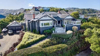 19 Anne Street, Wadestown, Wellington - Carousel 1