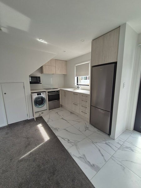 7/123 Cambridge Terrace, Fairfield, Lower Hutt - Carousel 2