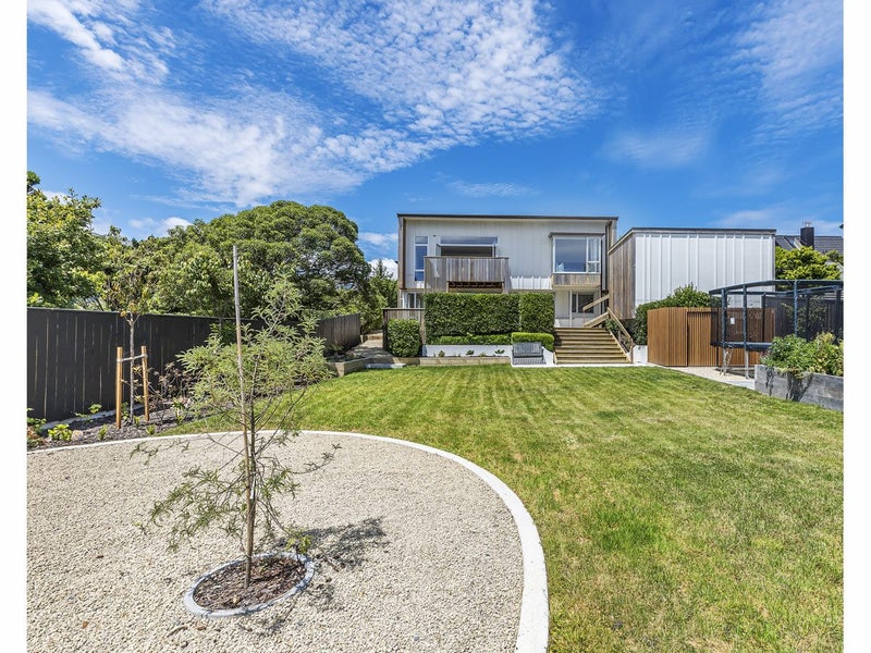 26 Waru Street, Khandallah, Wellington - Carousel 1