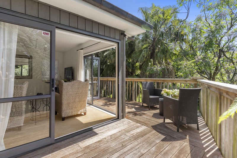 38A Godden Crescent, Mission Bay, Auckland - Carousel 2