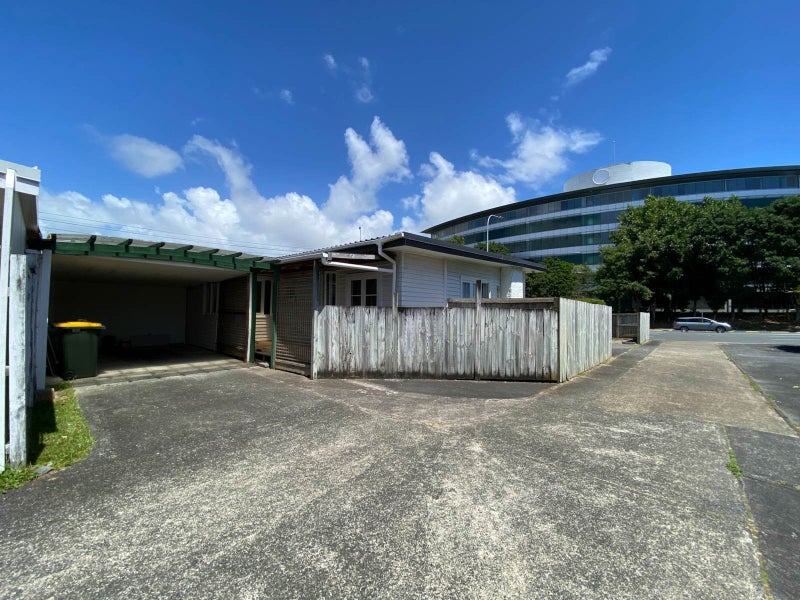 6 Northcote Road, Northcote, Christchurch - Carousel 2