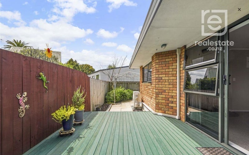 17 Mews Place, Forest Lake, Hamilton - Carousel 18