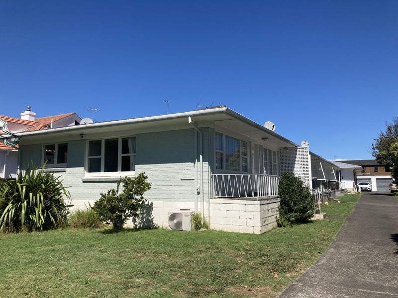 1/18 King Edward Avenue, Epsom, Auckland - Carousel 11