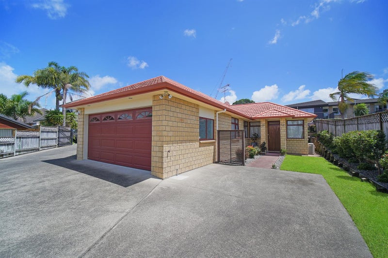 32 Cairnsvale Rise, Manurewa, Auckland - Carousel 1