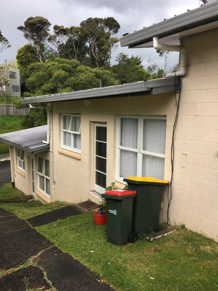 2/9 Paris Place, Birkenhead, Auckland - Carousel 1