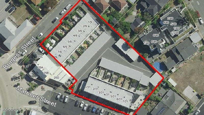 3/9 Burgess Street, Sumner, Christchurch - Carousel 1