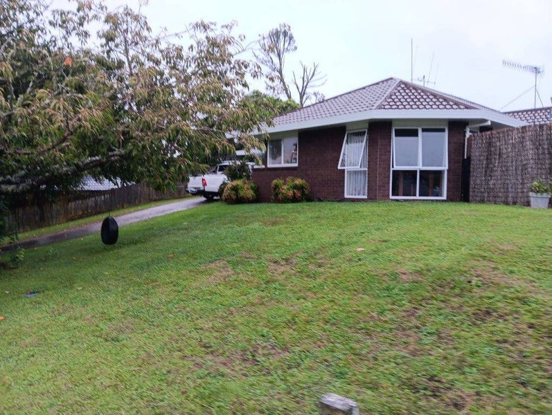 131 Townhead Crescent, Bethlehem, Tauranga - Carousel 1