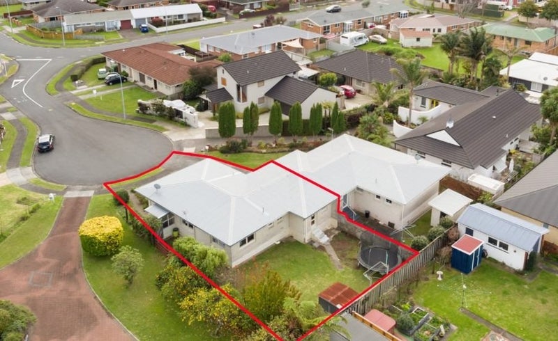 11 Carol Place, Otumoetai, Tauranga - Carousel 13
