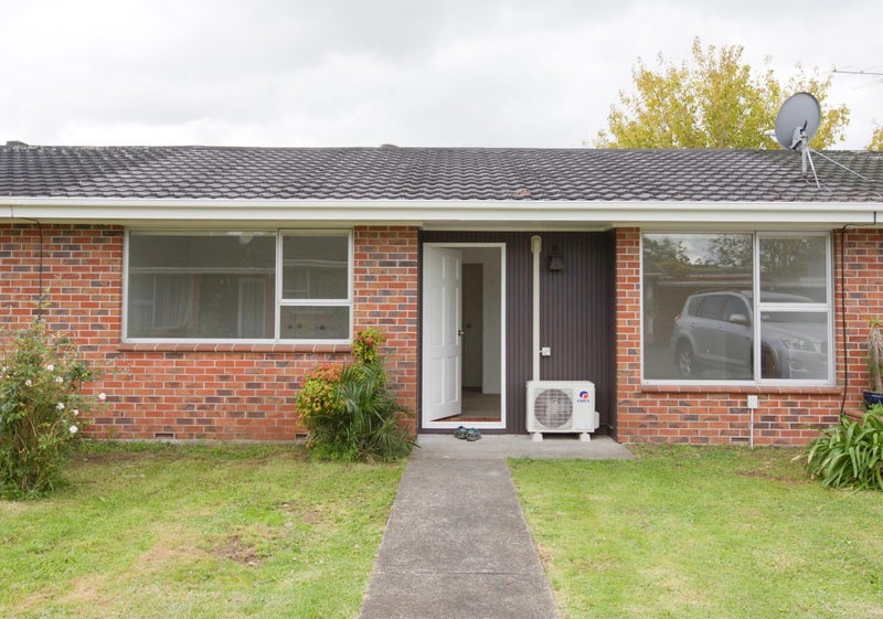 9/1 Pine Street, New Lynn, Auckland - Carousel 1