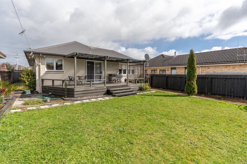 313 Cambridge Road, Hillcrest, Hamilton - Carousel 15