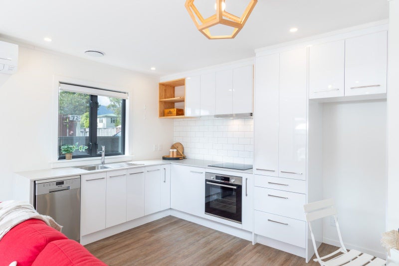 74E Gibbons Street, Ebdentown, Upper Hutt - Carousel 2