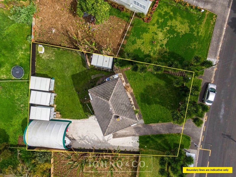 40 Court Crescent, Panmure, Auckland - Carousel 1